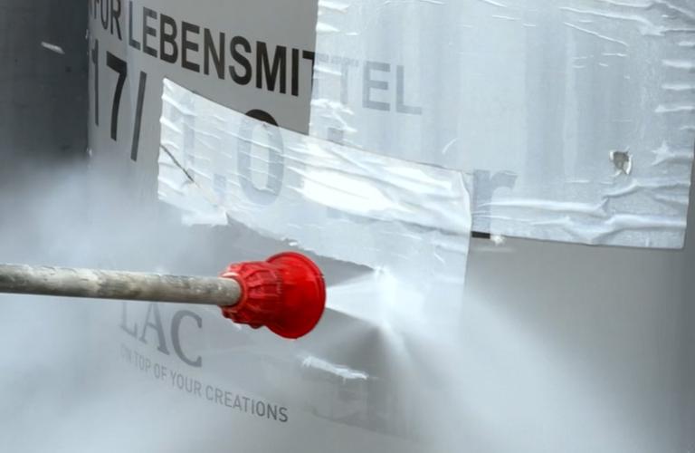 Toepassing SteamMASTER: sticker- & labelverwijdering